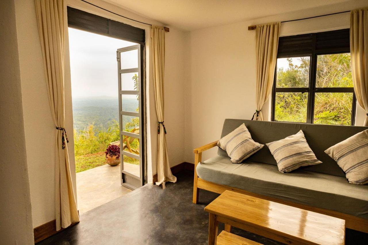 Isunga Lodge Kibale National Park Ngoại thất bức ảnh