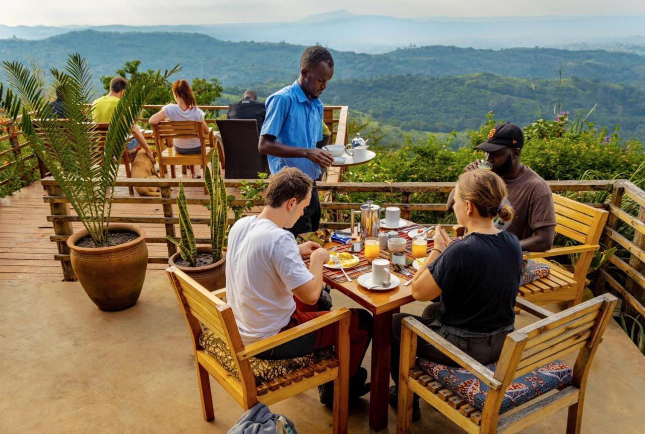 Isunga Lodge Kibale National Park Ngoại thất bức ảnh