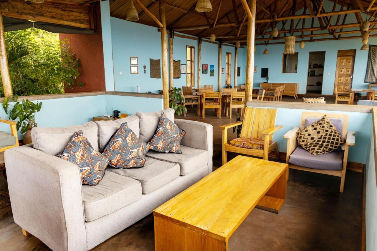 Isunga Lodge Kibale National Park Ngoại thất bức ảnh