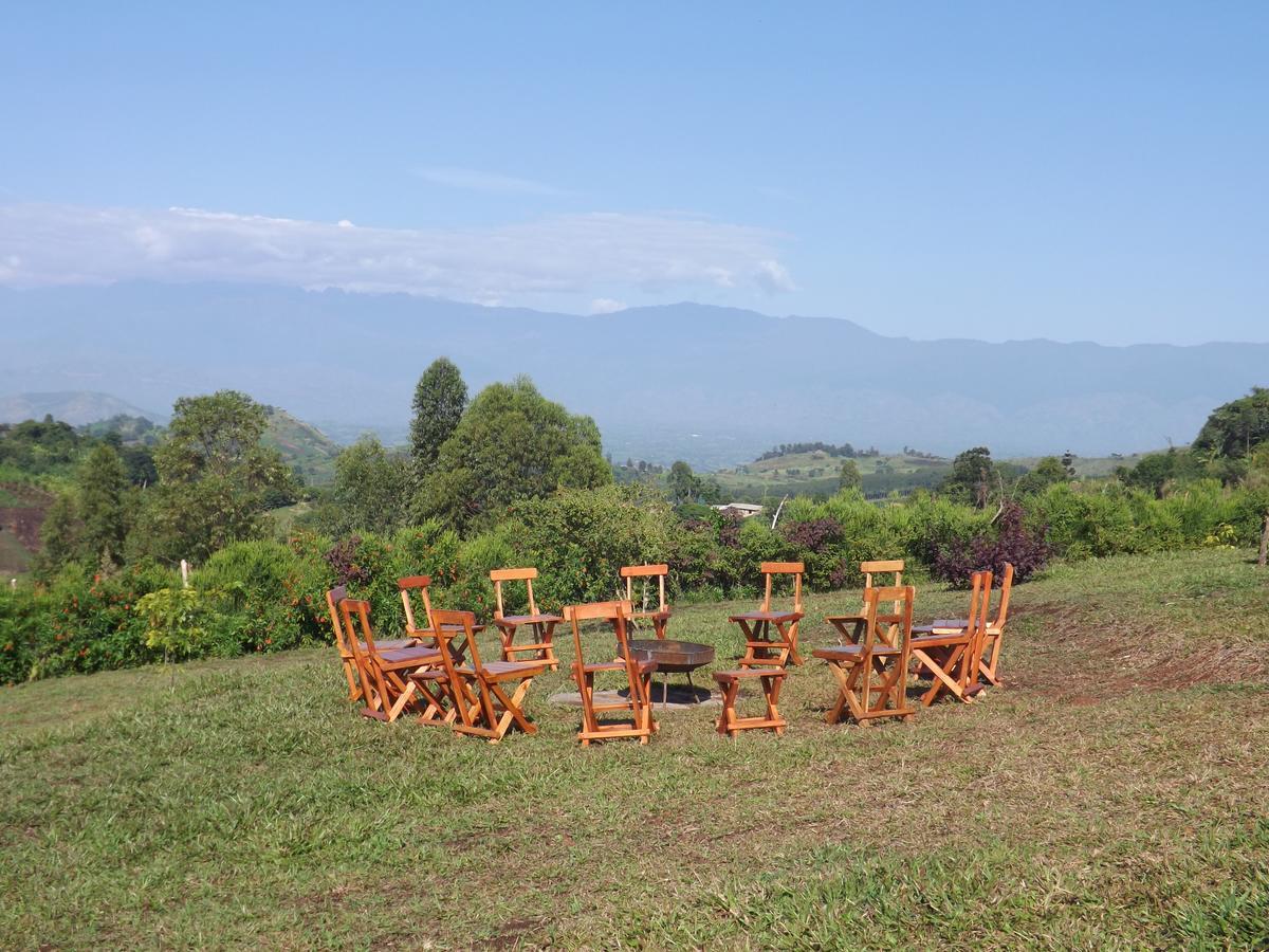 Isunga Lodge Kibale National Park Ngoại thất bức ảnh