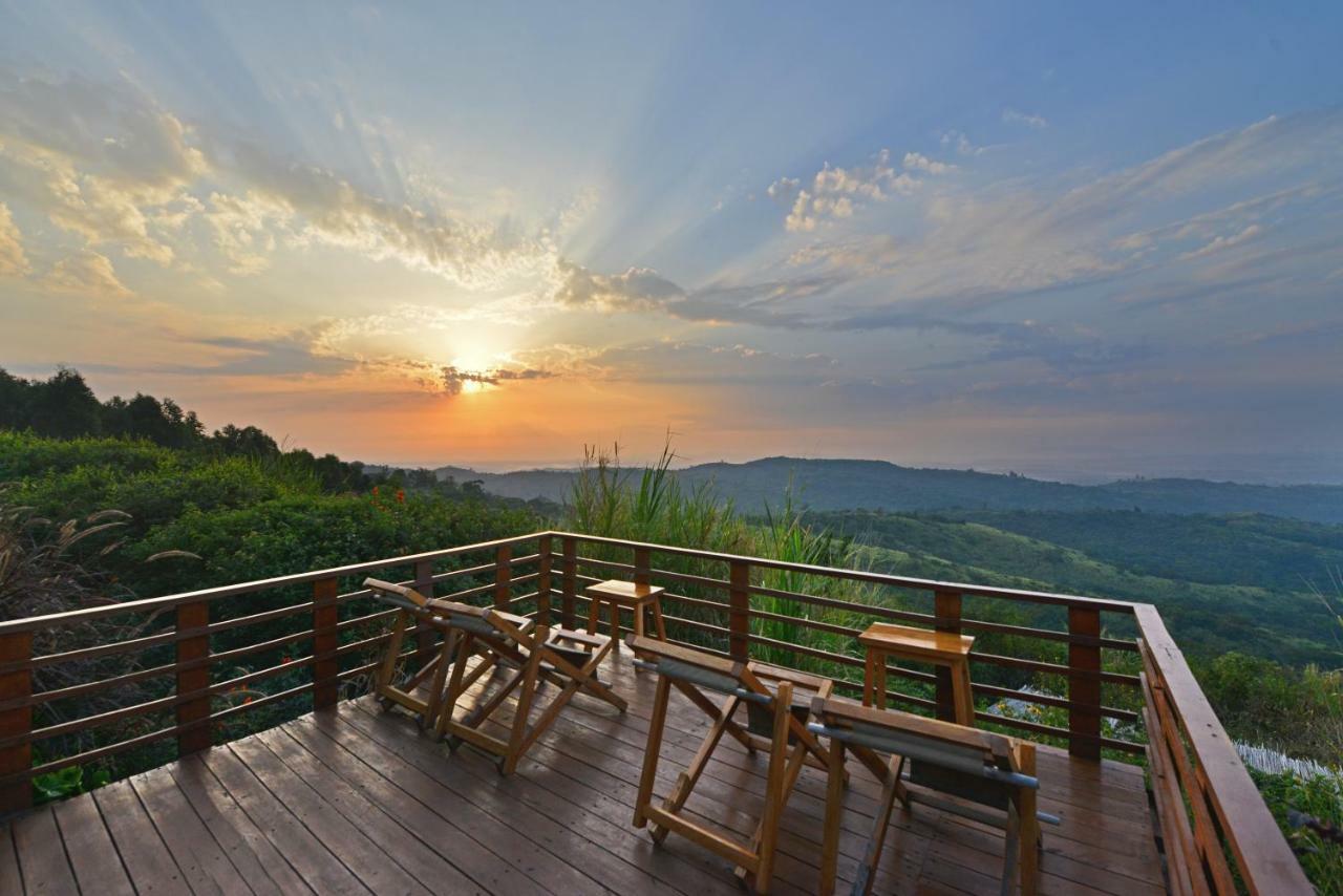 Isunga Lodge Kibale National Park Ngoại thất bức ảnh