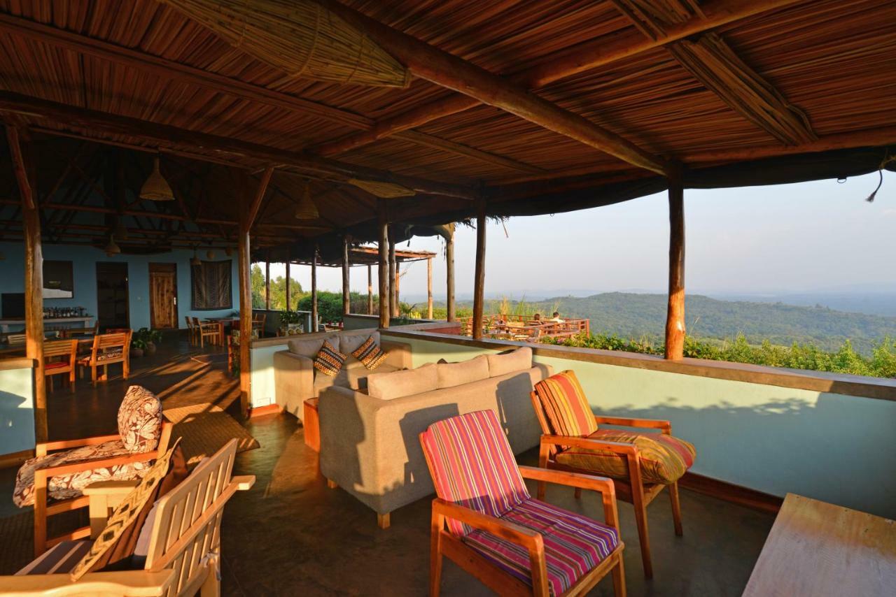 Isunga Lodge Kibale National Park Ngoại thất bức ảnh